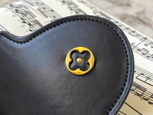 Capucines M20194 27x18x9cm ss (1)