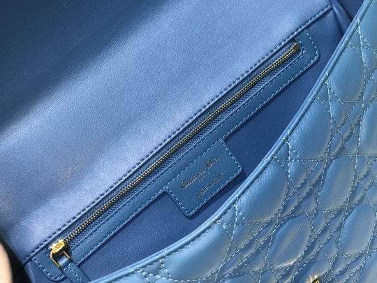 Dior Caro 9243 28cm CN (1)