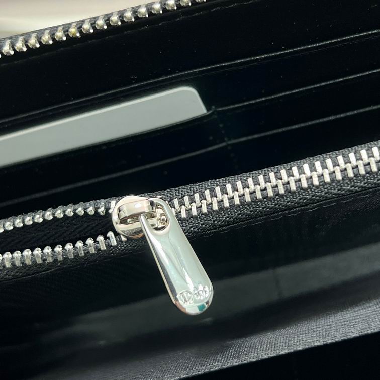 Dior 666112 19x10x2.5cm zy (1)