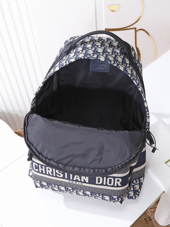 M6104STZQ 35X41X15cm WP 0