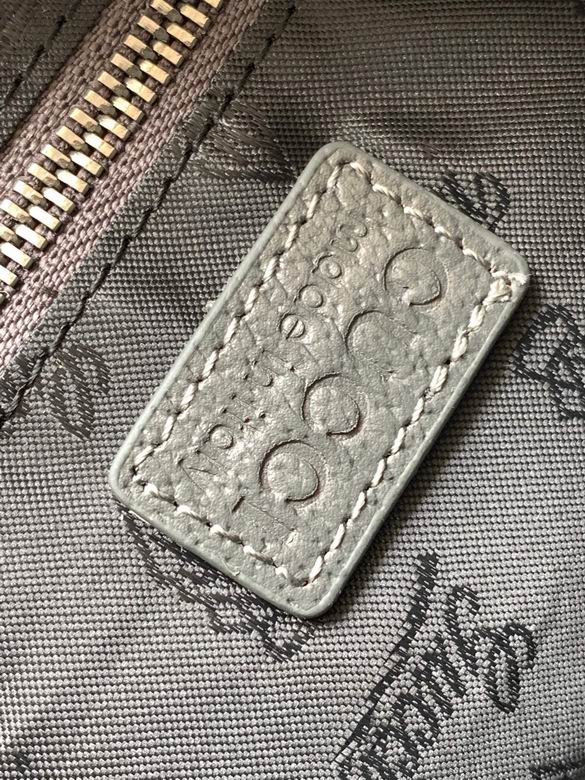 7032-5 19X6X22cm XM (1)