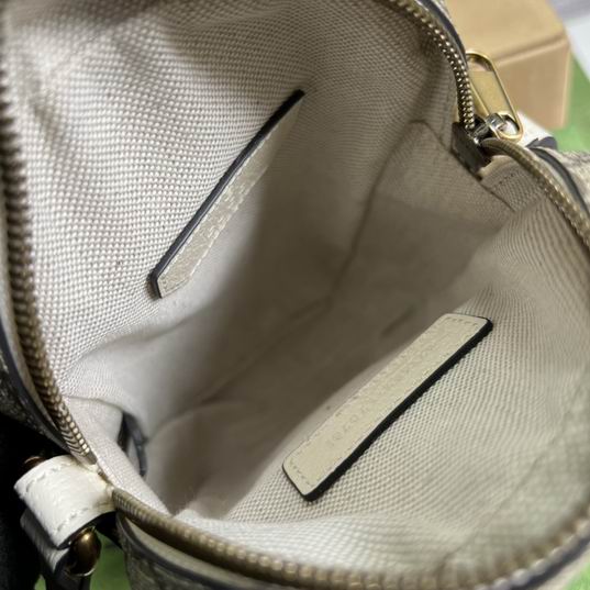 Gucci 671682白 12x16x7cm CN (1)