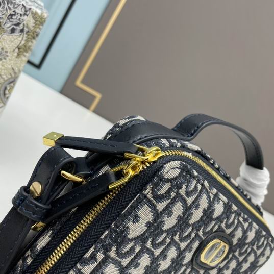 Dior 6009 20x15x6cm ww1 (1)