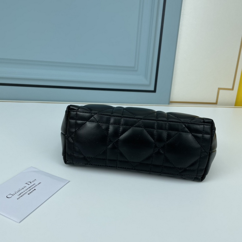 Nomad D6088 22X13X9.5cm YW (1)