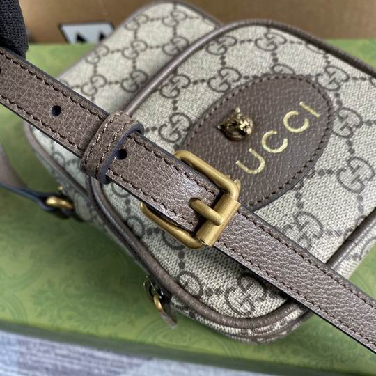 Gucci 658556 12x16x7cm CN (1)
