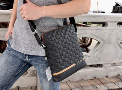 G2846-3 28X24X6cm WP (1)