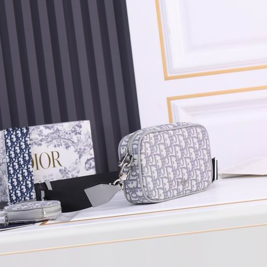 Dior 2345 12x19x3.5cm ww (1)
