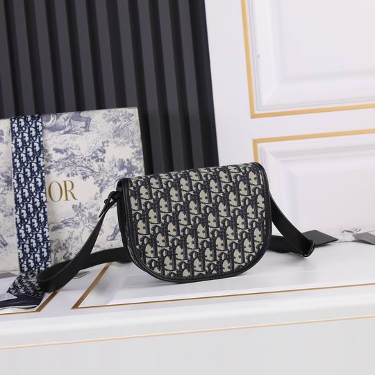 Dior Gallop 1070 20.5x16x5cm zy (1)
