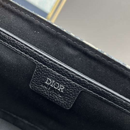 Dior 6612 23x18x6cm ww (1)