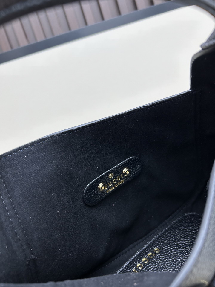 GG 02525 27 5x21x16cm jj7_1