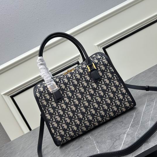 Dior Boston 9578 29x20x17cm ww (1)