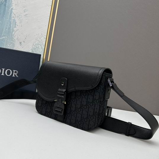 Dior 6612 23x18x6cm ww (1)