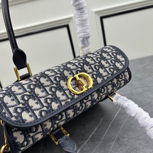 Dior Boston 9578 29x20x17cm ww (1)