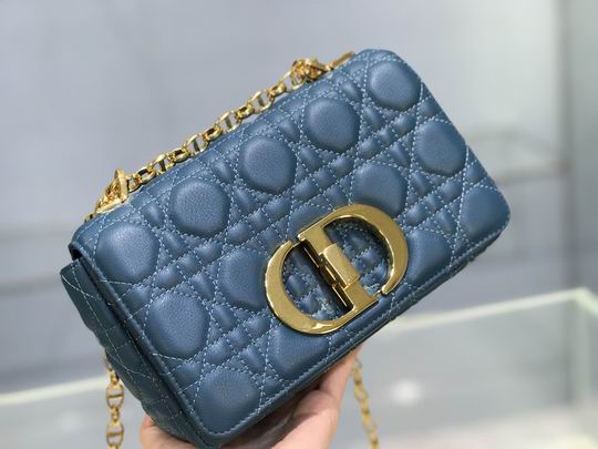 Dior Caro 9241 20cm CN (1)