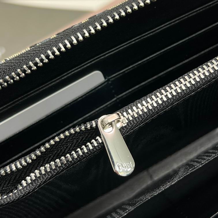 Dior 666106 19x10x2.5cm zy (1)