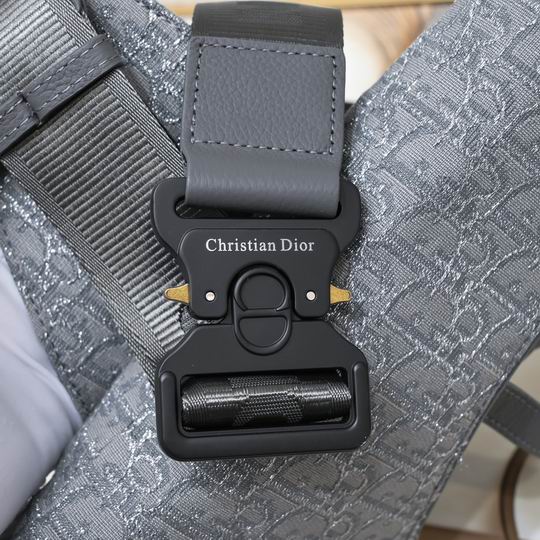 Dior CD-1040 20x28.6x5cm ww (1)