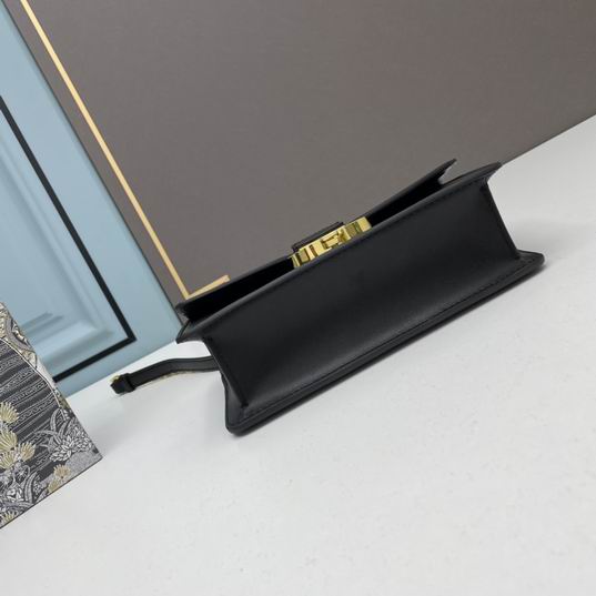 Dior Montaigne 7218 21.5x12x6cm ww4色 (1)
