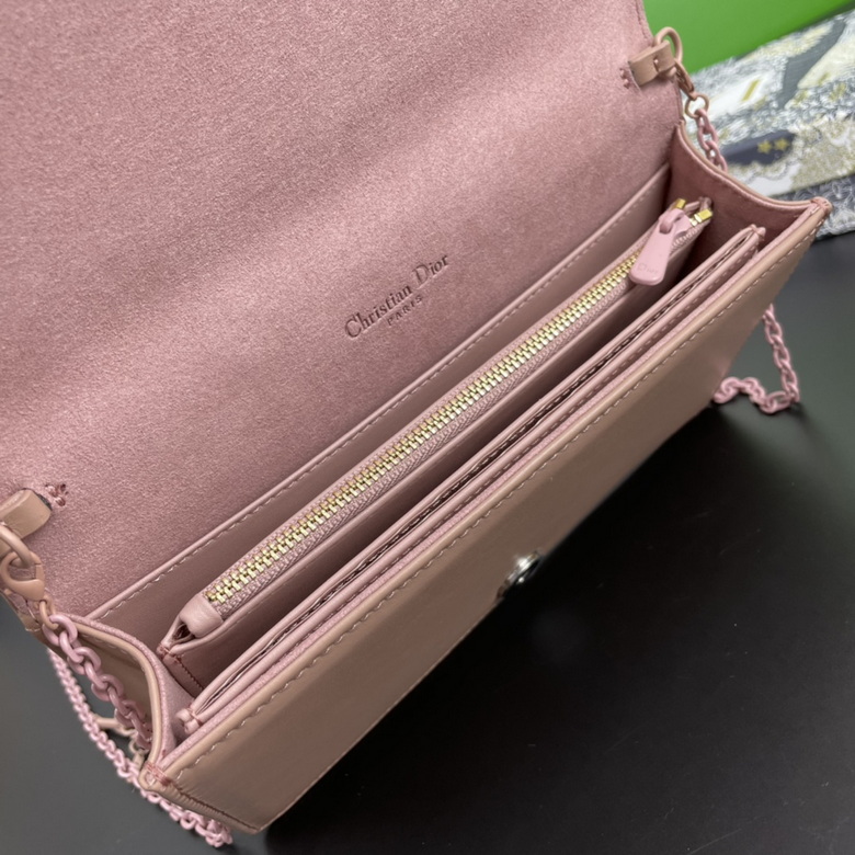 Diorcaropouch 1228 YW (1)