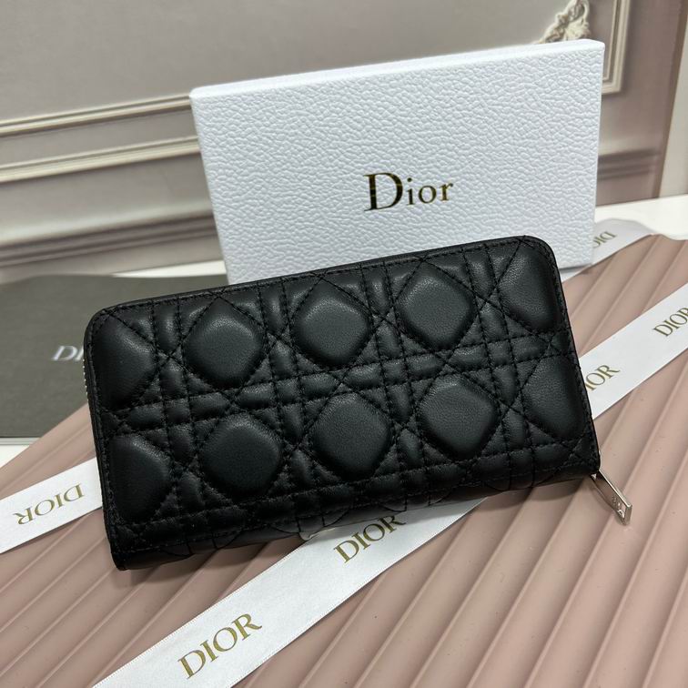 Dior 666112 19x10x2.5cm zy (1)