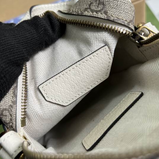 Gucci 671682白 12x16x7cm CN (1)