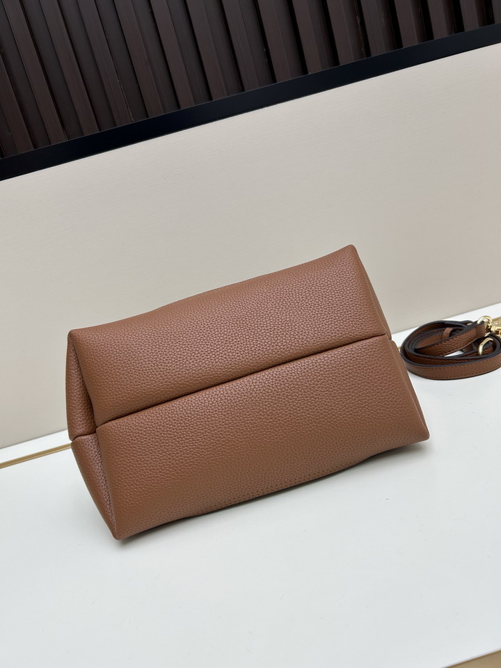 GG 02525 27 5x21x16cm jj5_1