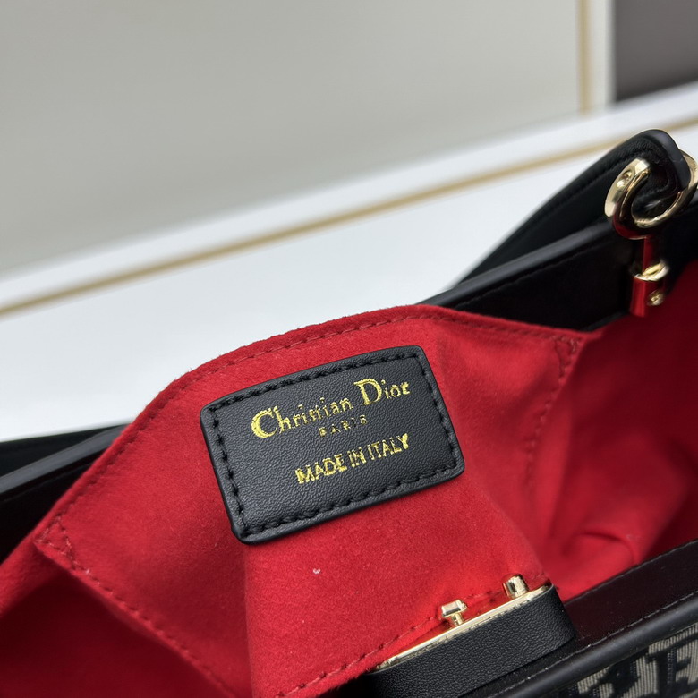 Dior 3633 25x16x12cm ww3_1
