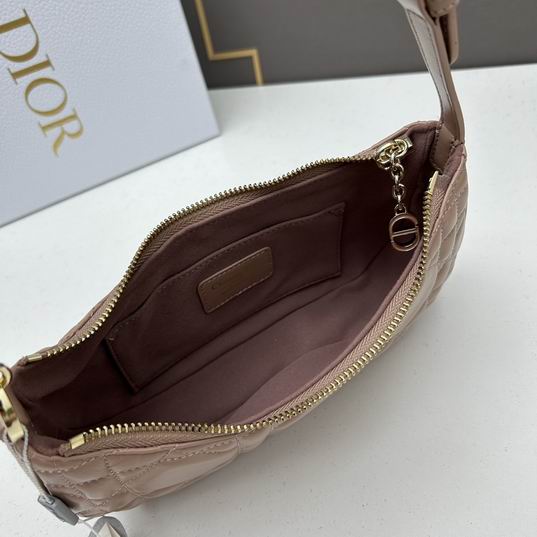 Dior 1542 26x15x5.5cm ww (1)