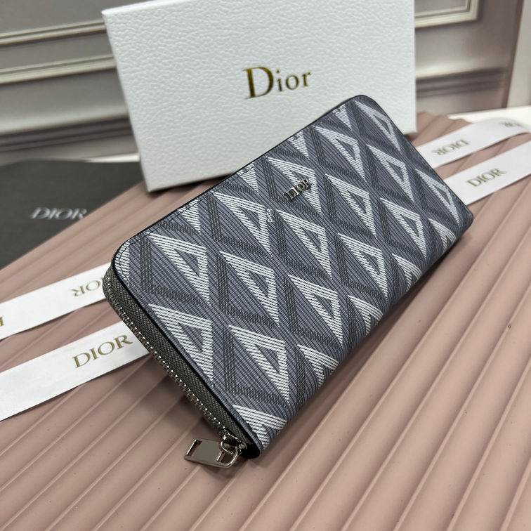 Dior 666118 19x10x2.5cm zy (1)