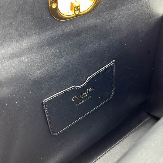 Dior Boston 9578 29x20x17cm ww (1)