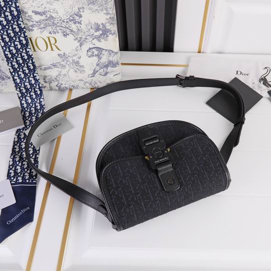 Dior Gallop 1070 20.5x16x5cm zy (1)