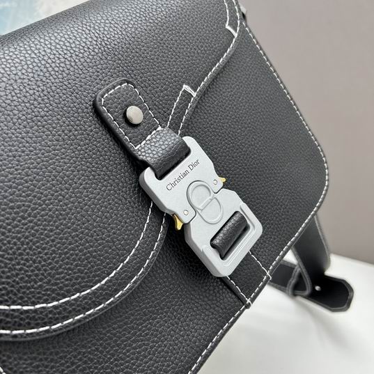Dior 6612 23x18x6cm ww (1)