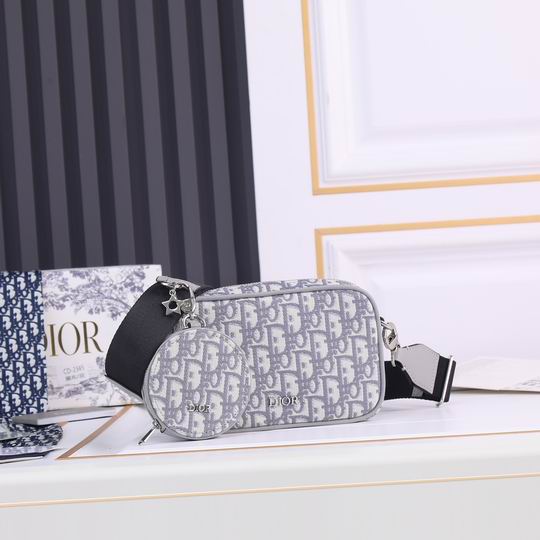 Dior 2345 12x19x3.5cm ww (1)