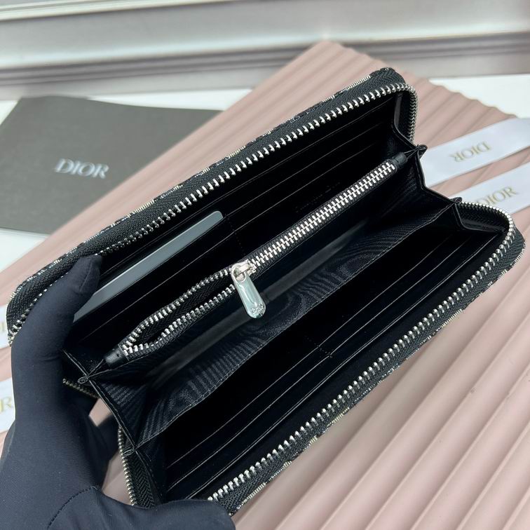 Dior 666106 19x10x2.5cm zy (1)