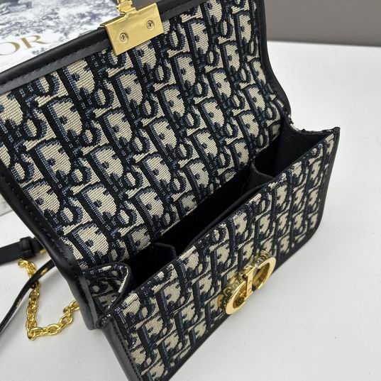 Dior Montaigne 9334 21x11x6cm ww1 (1)