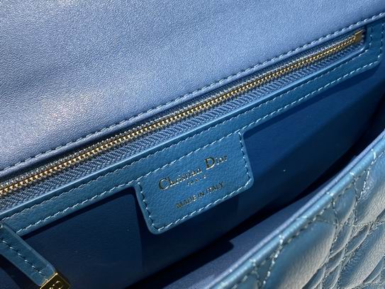 Dior Caro 9242 25cm CN (1)