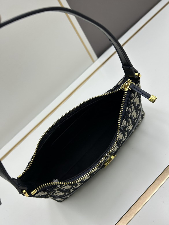Dior Caro 2381 23x13x6cm ss_1