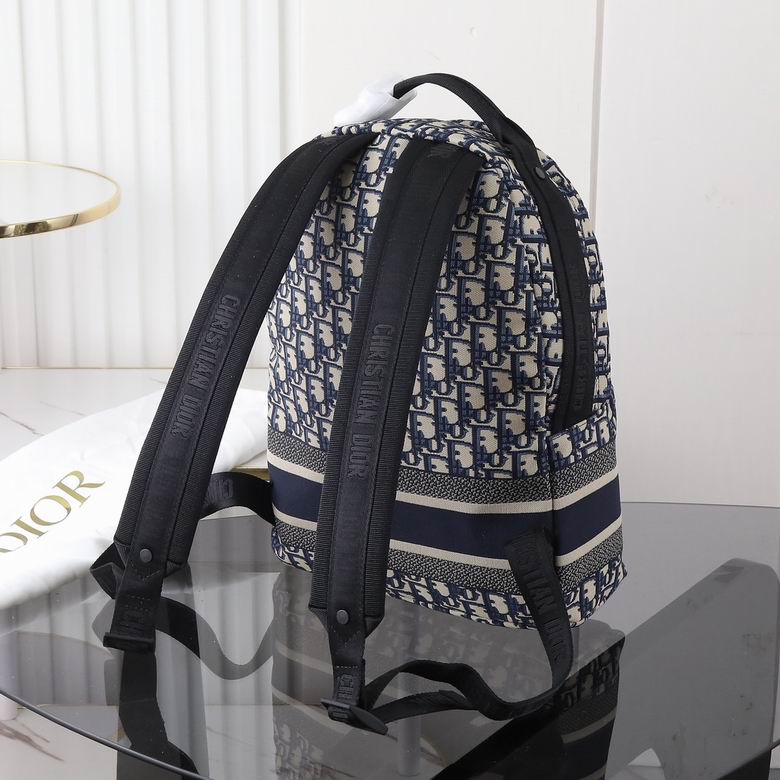 M6104STZQ 23.5X32X11cm WP 0