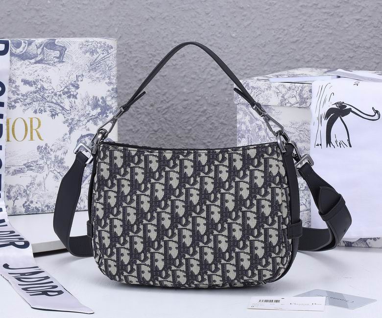 WL1090 24X17X8 (1)