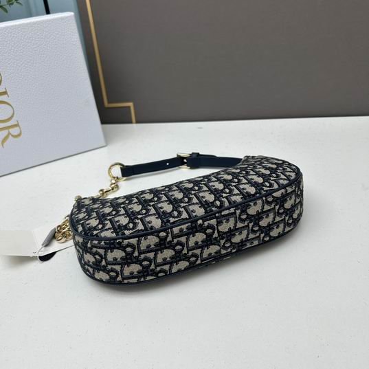 Dior 1542 26x15x5.5cm ww (1)