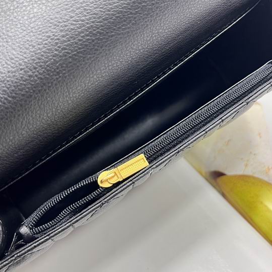 Dior D2275 20x11.5x5.5cm zy (1)