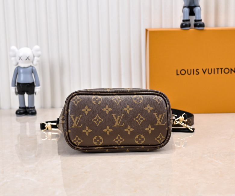 Neverfull M11946 24x14x9cm ss4_1