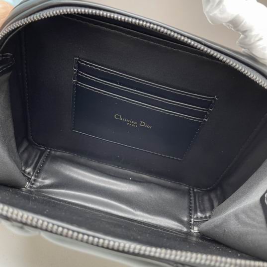 Dior 6009 20x15x6cm ww1 (1)