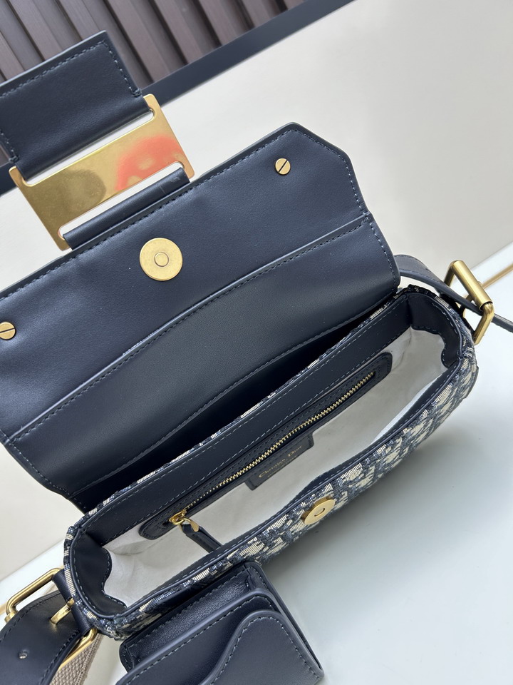 Dior 1685 24x12 5x5cm jj1_1