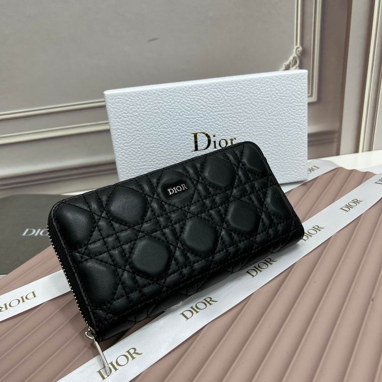 Dior 666112 19x10x2.5cm zy (1)