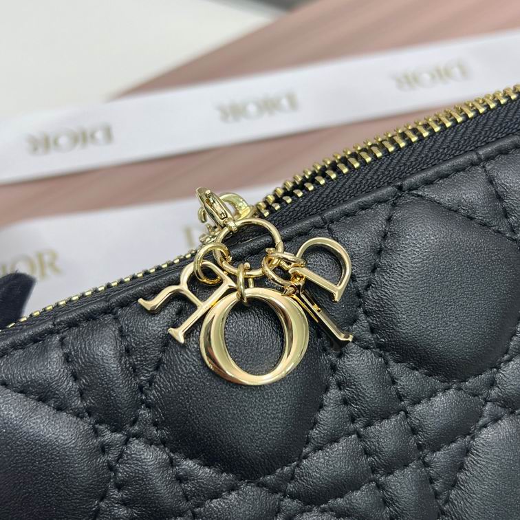 Dior 666114 19x10x2.5cm zy (1)
