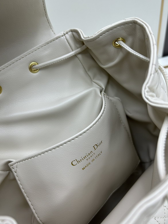 Dior 0319 23x26 7x12 5cm jj3_1