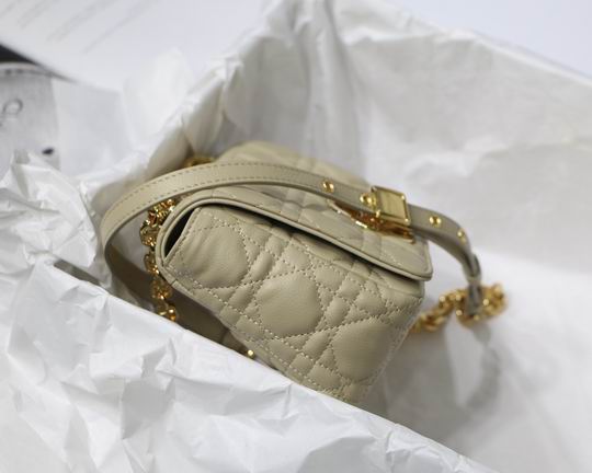 Dior Caro菱格纹 20x12x7cm CN7色 (1)