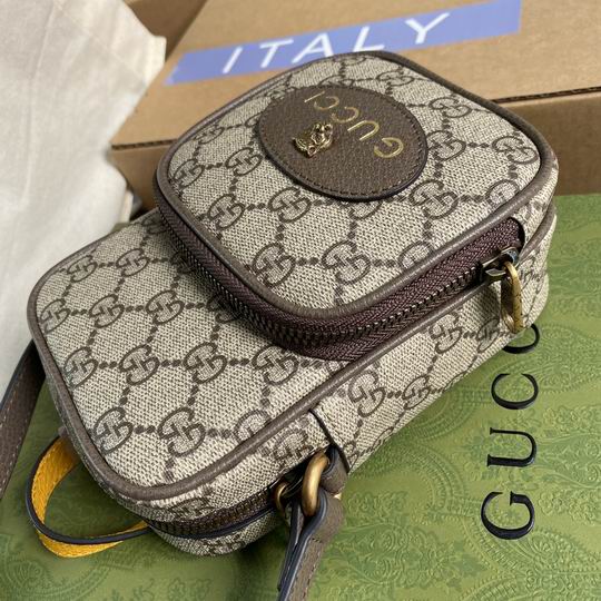 Gucci 658556 12x16x7cm CN (1)