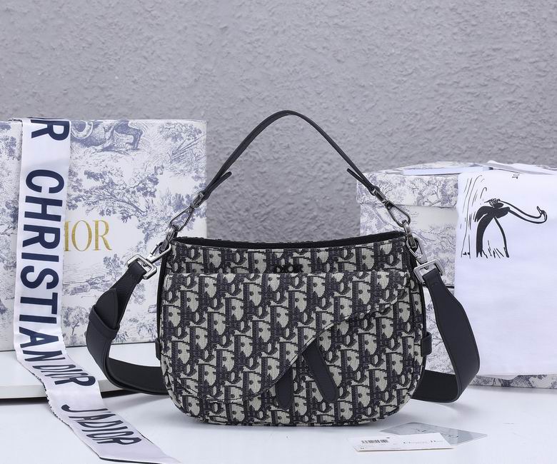 WL1090 24X17X8 (1)