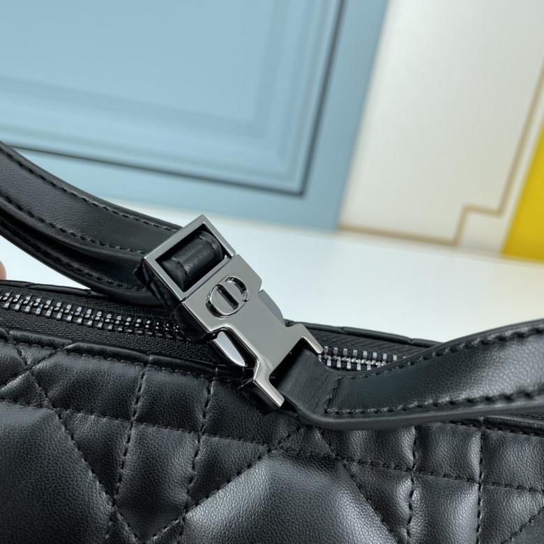 Nomad D6088 22X13X9.5cm YW (1)